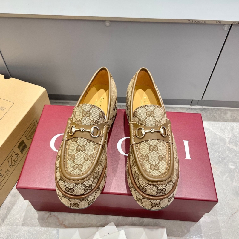 G*u*i leather shoes